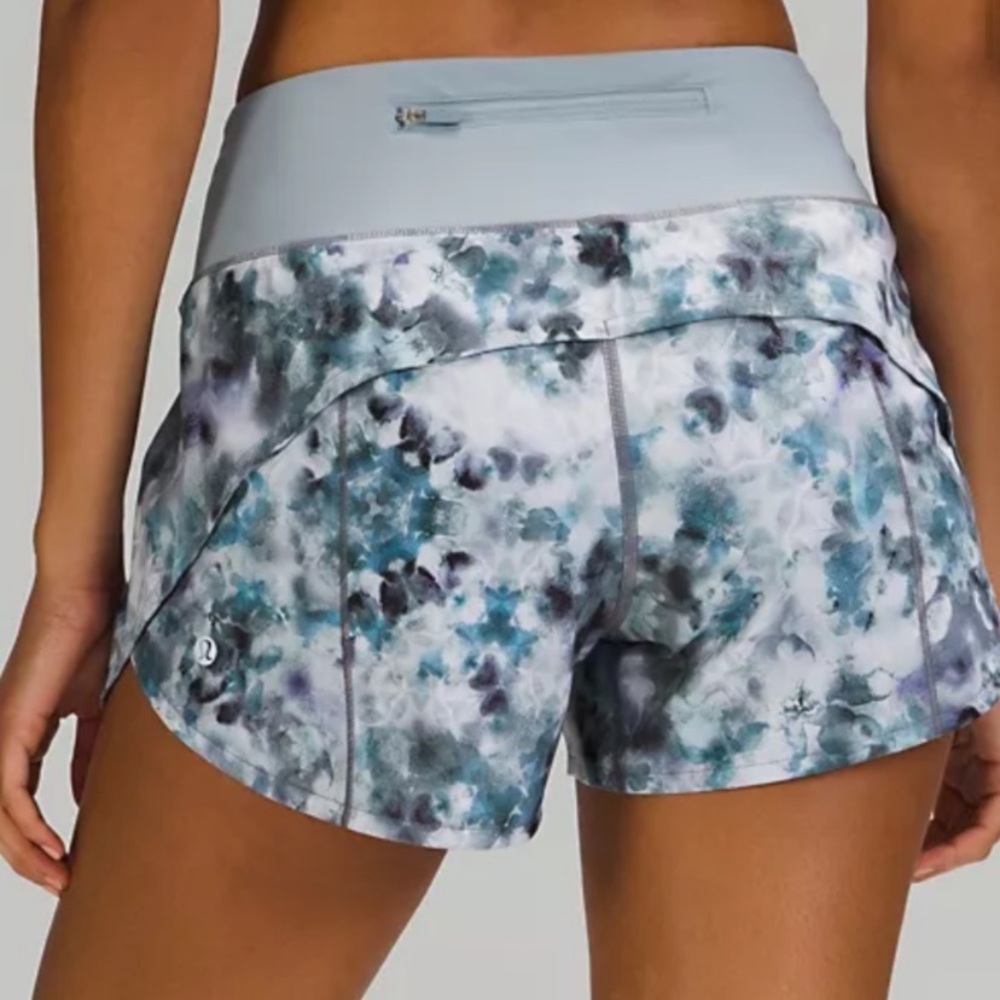 💙LULULEMON SPEED UP SHORT 4”-KALEIDOFLORAL MULTI - Picture 2 of 13